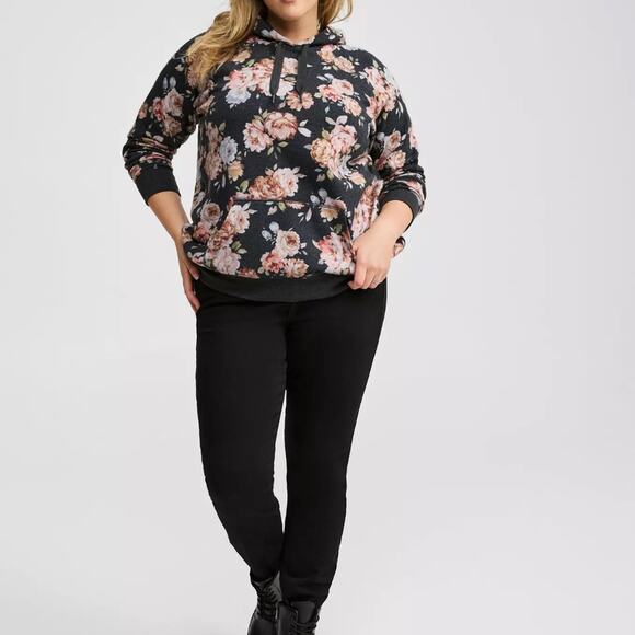 TORRID Womens Classic Fit Cozy Fleece Raglan Hoodie - 3x (22-24) Plus Size NWT - Picture 3 of 6